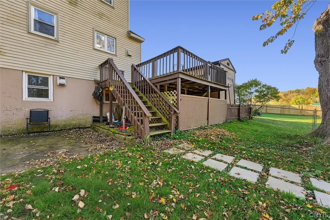 114 Maclaughlin Street, Camillus, New York 13031, Camillus, New York 13031, 3 Bedroom Bedrooms, 7 Room Rooms,2 BathroomBathrooms,Residential,For Sale,114 Maclaughlin Street, Camillus, New York 13031,0,S1724825