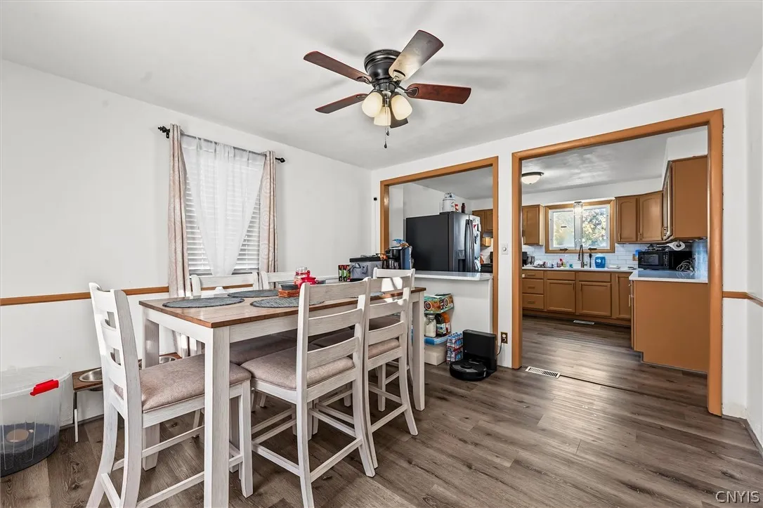 114 Maclaughlin Street, Camillus, New York 13031, Camillus, New York 13031, 3 Bedroom Bedrooms, 7 Room Rooms,2 BathroomBathrooms,Residential,For Sale,114 Maclaughlin Street, Camillus, New York 13031,0,S1724825