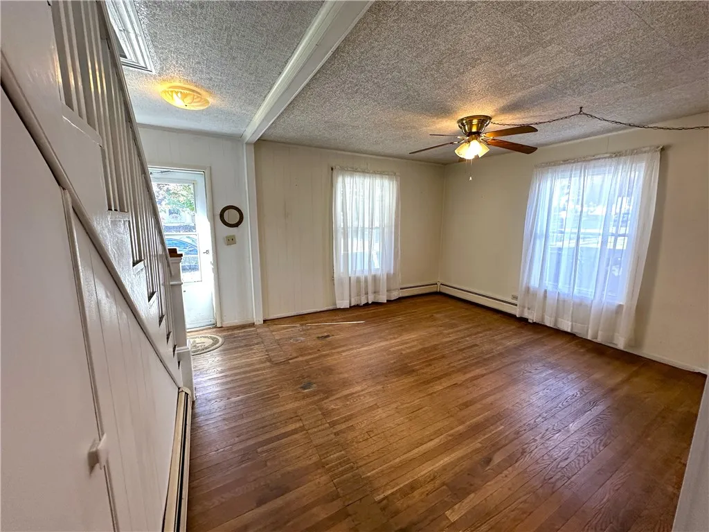 52 Main Street, Urbana, New York 14840, Urbana, New York 14840, 3 Bedroom Bedrooms, 6 Room Rooms,1 BathroomBathrooms,Residential,For Sale,52 Main Street, Urbana, New York 14840,0,R1722867