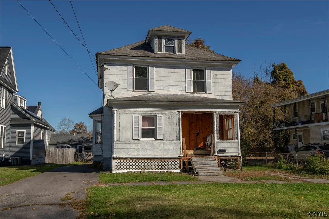 206 Main Street, Whitestown, New York 13492, Whitestown, New York 13492, 4 Bedroom Bedrooms, ,2 BathroomBathrooms,Residential,For Sale,206 Main Street, Whitestown, New York 13492,0,S1722155