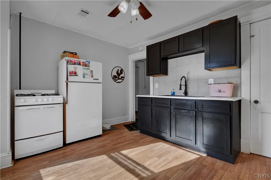 206 Main Street, Whitestown, New York 13492, Whitestown, New York 13492, 4 Bedroom Bedrooms, ,2 BathroomBathrooms,Residential,For Sale,206 Main Street, Whitestown, New York 13492,0,S1722155
