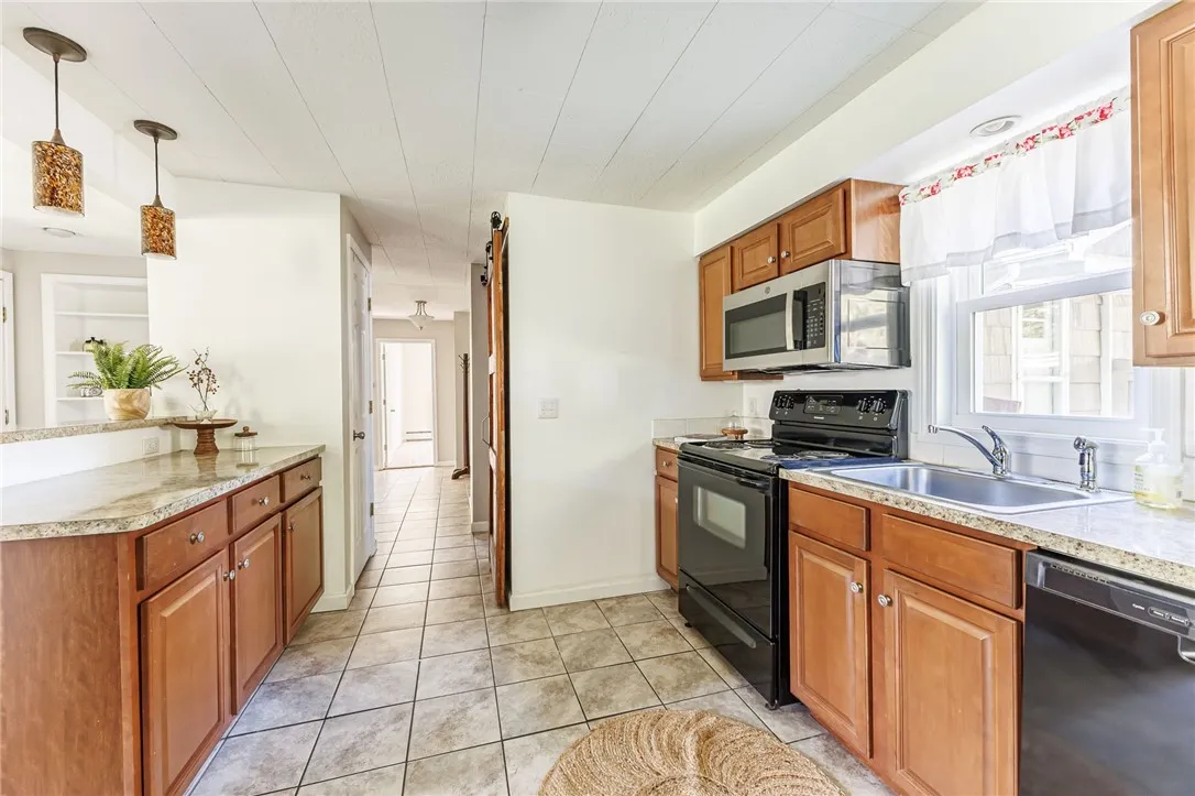 754 Herman Road, Webster, New York 14580, Webster, New York 14580, 5 Bedroom Bedrooms, ,2 BathroomBathrooms,Residential,For Sale,754 Herman Road, Webster, New York 14580,0,R1724533