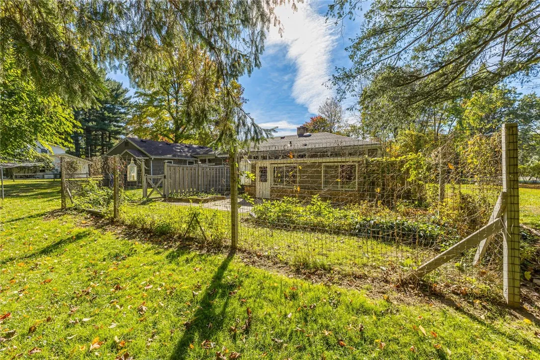 754 Herman Road, Webster, New York 14580, Webster, New York 14580, 5 Bedroom Bedrooms, ,2 BathroomBathrooms,Residential,For Sale,754 Herman Road, Webster, New York 14580,0,R1724533