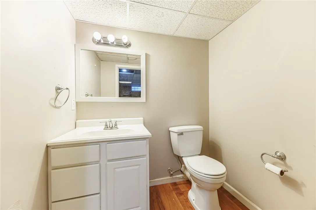 754 Herman Road, Webster, New York 14580, Webster, New York 14580, 5 Bedroom Bedrooms, ,2 BathroomBathrooms,Residential,For Sale,754 Herman Road, Webster, New York 14580,0,R1724533