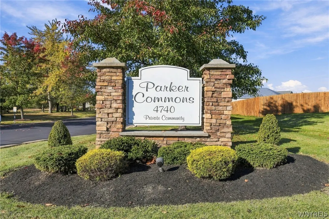 Entrance from Parker Rd