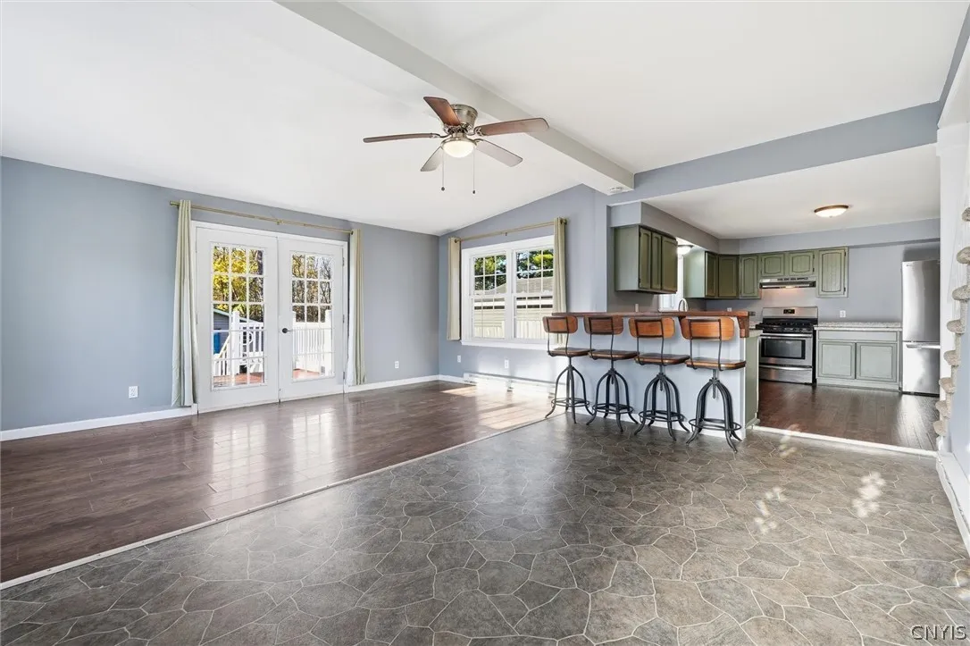 539 Main Street, Schroeppel, New York 13135, Schroeppel, New York 13135, 3 Bedroom Bedrooms, 9 Room Rooms,2 BathroomBathrooms,Residential,For Sale,539 Main Street, Schroeppel, New York 13135,0,S1724627