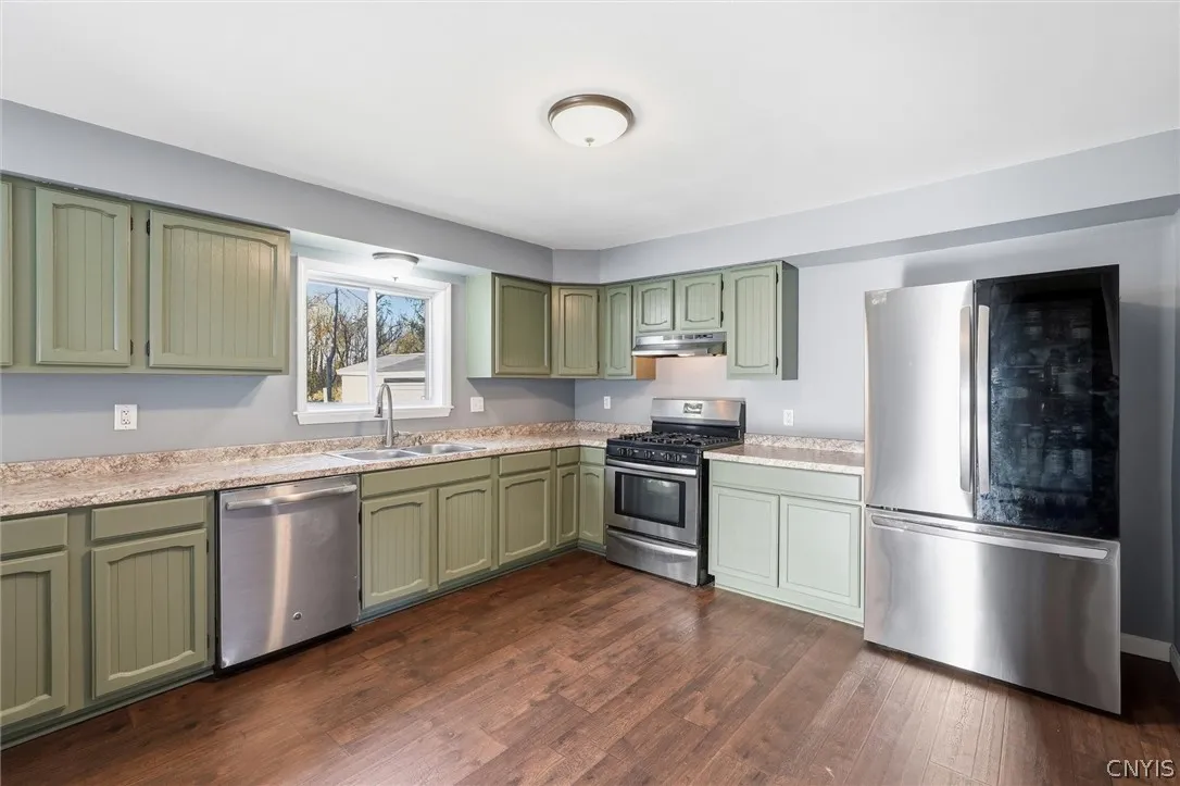539 Main Street, Schroeppel, New York 13135, Schroeppel, New York 13135, 3 Bedroom Bedrooms, 9 Room Rooms,2 BathroomBathrooms,Residential,For Sale,539 Main Street, Schroeppel, New York 13135,0,S1724627
