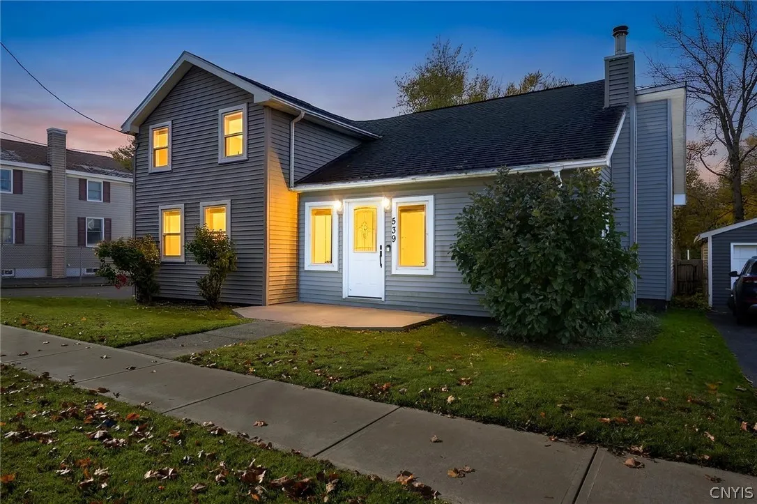 539 Main Street, Schroeppel, New York 13135, Schroeppel, New York 13135, 3 Bedroom Bedrooms, 9 Room Rooms,2 BathroomBathrooms,Residential,For Sale,539 Main Street, Schroeppel, New York 13135,0,S1724627