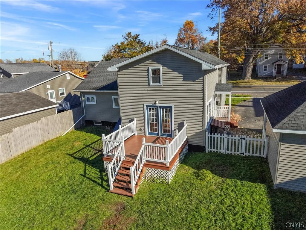 539 Main Street, Schroeppel, New York 13135, Schroeppel, New York 13135, 3 Bedroom Bedrooms, 9 Room Rooms,2 BathroomBathrooms,Residential,For Sale,539 Main Street, Schroeppel, New York 13135,0,S1724627