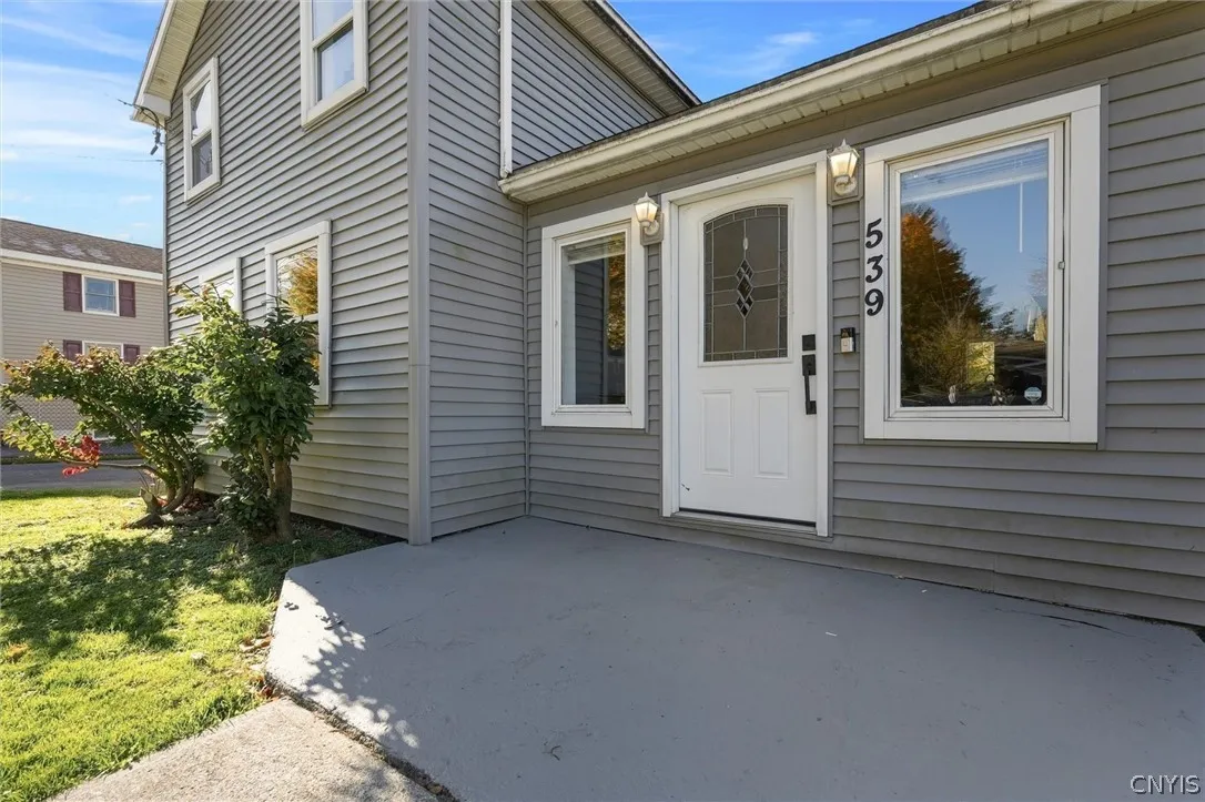 539 Main Street, Schroeppel, New York 13135, Schroeppel, New York 13135, 3 Bedroom Bedrooms, 9 Room Rooms,2 BathroomBathrooms,Residential,For Sale,539 Main Street, Schroeppel, New York 13135,0,S1724627