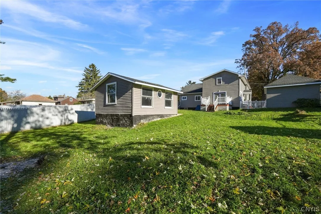 539 Main Street, Schroeppel, New York 13135, Schroeppel, New York 13135, 3 Bedroom Bedrooms, 9 Room Rooms,2 BathroomBathrooms,Residential,For Sale,539 Main Street, Schroeppel, New York 13135,0,S1724627