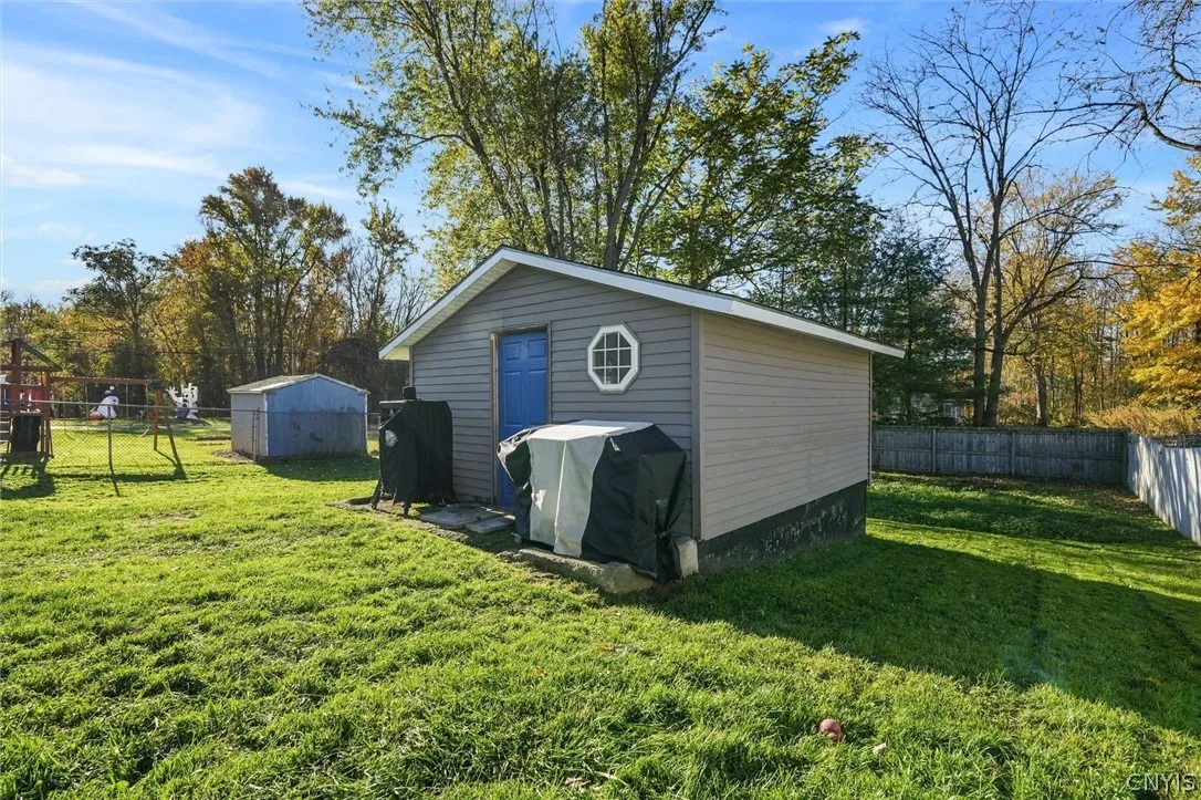 539 Main Street, Schroeppel, New York 13135, Schroeppel, New York 13135, 3 Bedroom Bedrooms, 9 Room Rooms,2 BathroomBathrooms,Residential,For Sale,539 Main Street, Schroeppel, New York 13135,0,S1724627