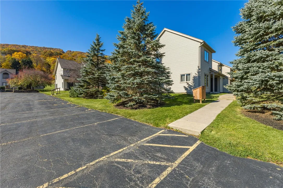 17 Northstar Drive, South Bristol, New York 14424, South Bristol, New York 14424, 3 Bedroom Bedrooms, ,2 BathroomBathrooms,Residential,For Sale,17 Northstar Drive, South Bristol, New York 14424,0,R1724537