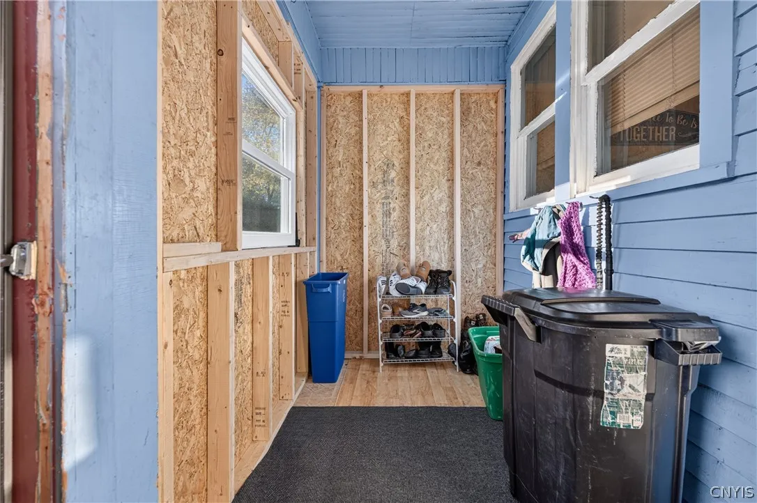 Mud room