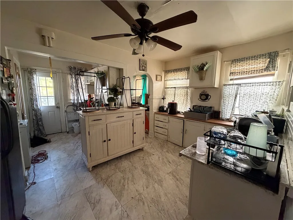 150-152 Chili Avenue 152, Rochester, New York 1461, Rochester, New York 14611, 6 Bedroom Bedrooms, ,2 BathroomBathrooms,Residential,For Sale,150-152 Chili Avenue 152, Rochester, New York 1461,0,R1724325