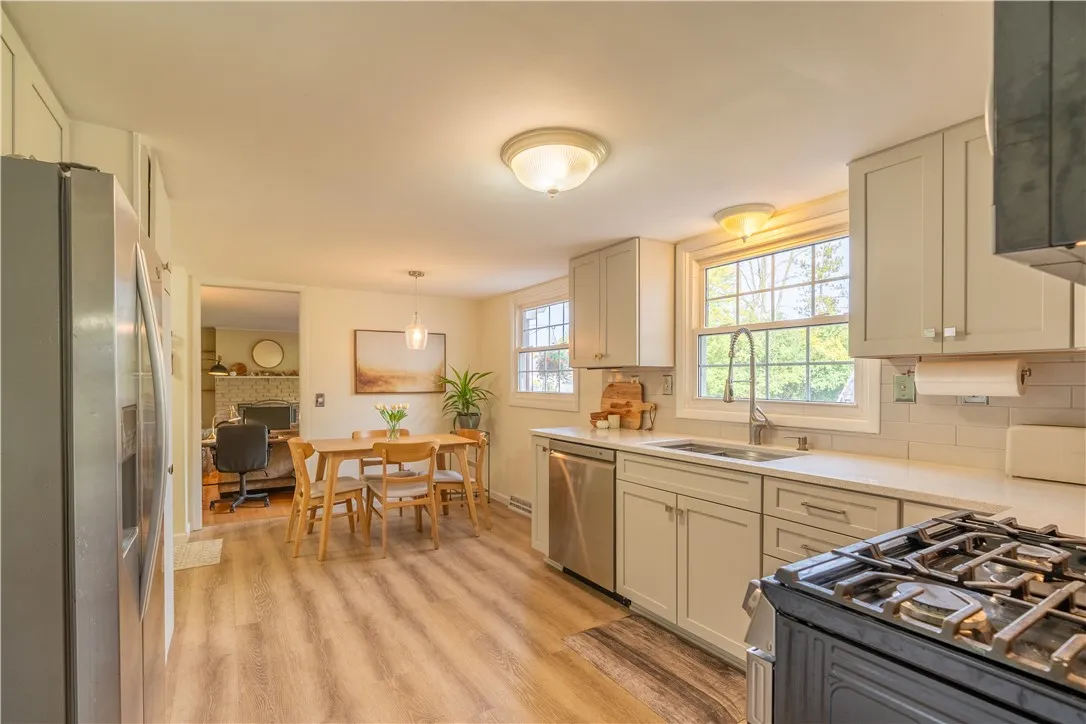 3 Seminole Avenue, Geneseo, New York 14454, Geneseo, New York 14454, 4 Bedroom Bedrooms, 9 Room Rooms,2 BathroomBathrooms,Residential,For Sale,3 Seminole Avenue, Geneseo, New York 14454,0,R1720073