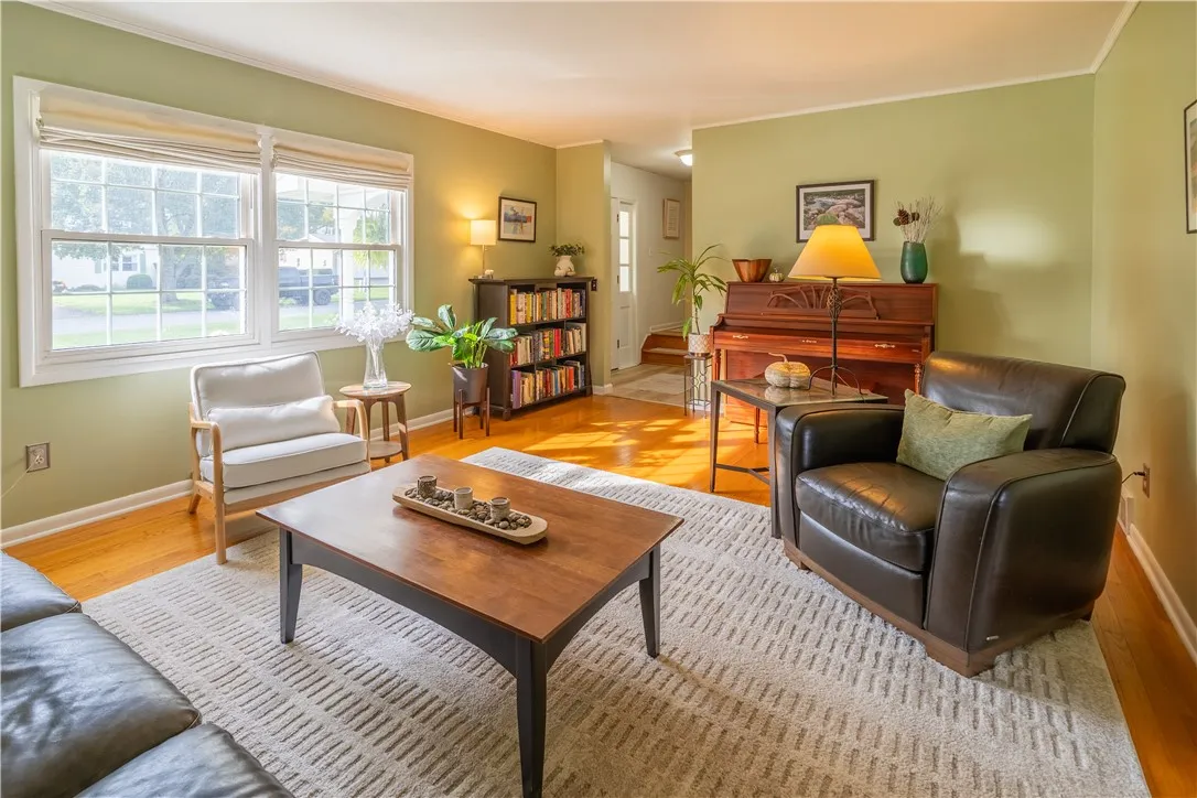3 Seminole Avenue, Geneseo, New York 14454, Geneseo, New York 14454, 4 Bedroom Bedrooms, 9 Room Rooms,2 BathroomBathrooms,Residential,For Sale,3 Seminole Avenue, Geneseo, New York 14454,0,R1720073