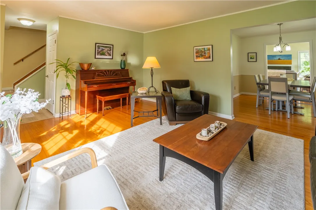 3 Seminole Avenue, Geneseo, New York 14454, Geneseo, New York 14454, 4 Bedroom Bedrooms, 9 Room Rooms,2 BathroomBathrooms,Residential,For Sale,3 Seminole Avenue, Geneseo, New York 14454,0,R1720073