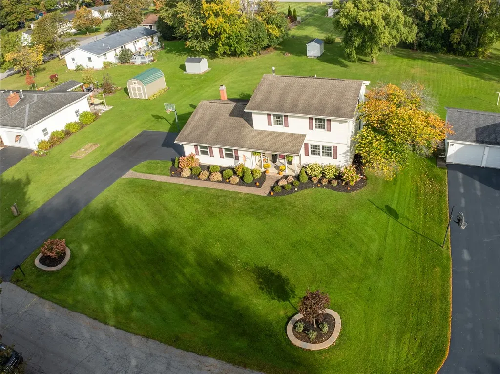 3 Seminole Avenue, Geneseo, New York 14454, Geneseo, New York 14454, 4 Bedroom Bedrooms, 9 Room Rooms,2 BathroomBathrooms,Residential,For Sale,3 Seminole Avenue, Geneseo, New York 14454,0,R1720073