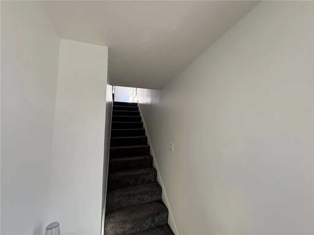 14 & 4 Gates Avenue, Geneva City, New York 144, Geneva City, New York 14456, 6 Bedroom Bedrooms, ,4 BathroomBathrooms,Residential,For Sale,14 & 4 Gates Avenue, Geneva City, New York 144,0,R1724947