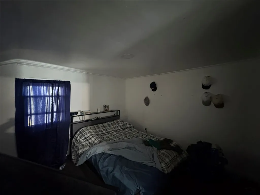 Upstairs unit #4-1