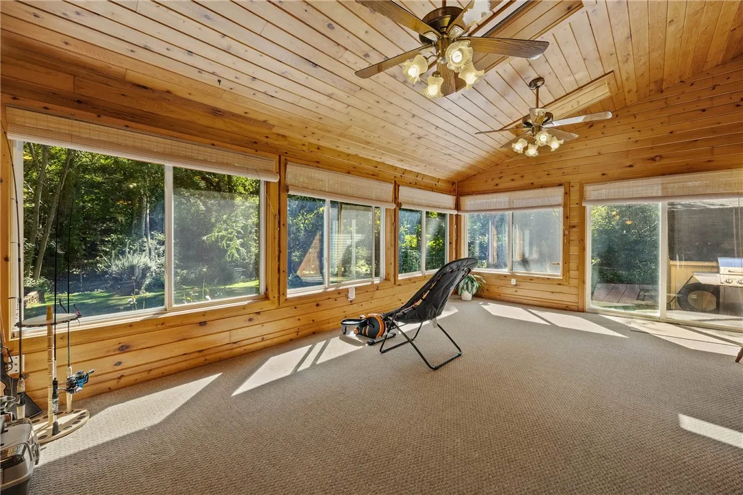 21 Hidden Creek Circle, Perinton, New York 14534, Perinton, New York 14534, 4 Bedroom Bedrooms, 7 Room Rooms,2 BathroomBathrooms,Residential,For Sale,21 Hidden Creek Circle, Perinton, New York 14534,0,R1725055