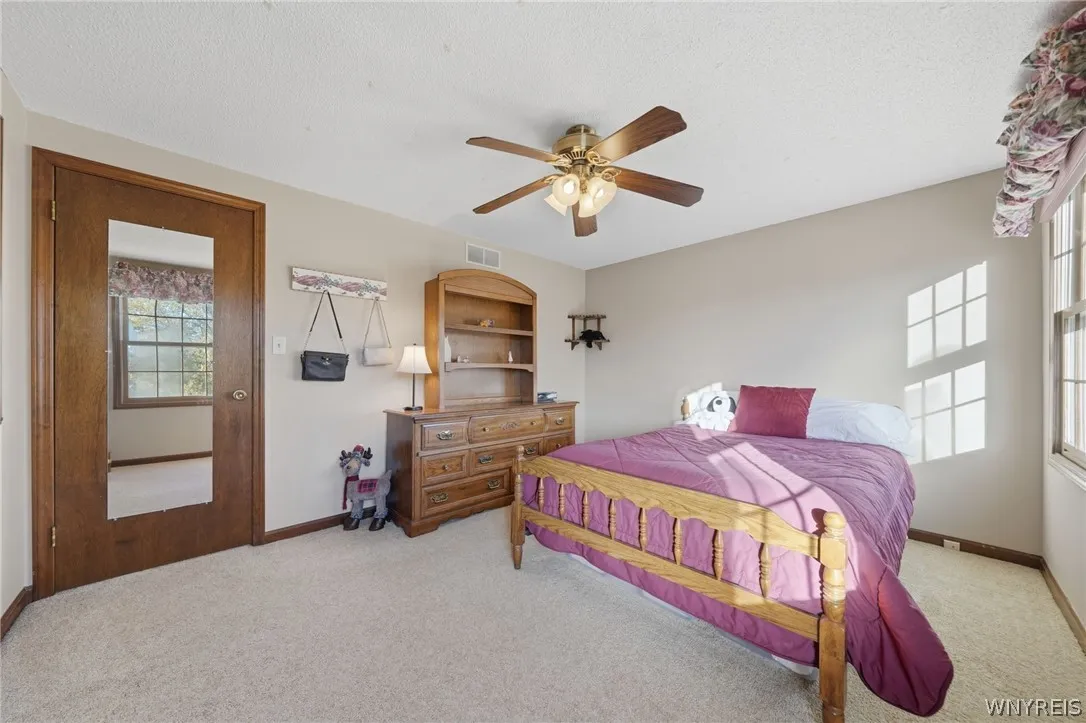 3540 Heatherwood Drive, Hamburg, New York 14075, Hamburg, New York 14075, 3 Bedroom Bedrooms, 8 Room Rooms,2 BathroomBathrooms,Residential,For Sale,3540 Heatherwood Drive, Hamburg, New York 14075,0,B1724960
