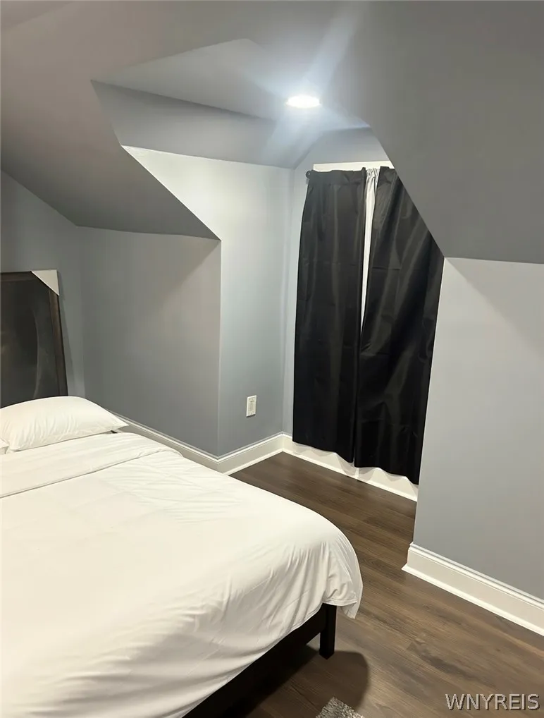 Third floor bedroom 2