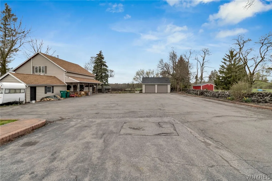9060 Main Street, Clarence, New York 14031, Clarence, New York 14031, ,Commercial Lease,For Rent,9060 Main Street, Clarence, New York 14031,0,B1724288