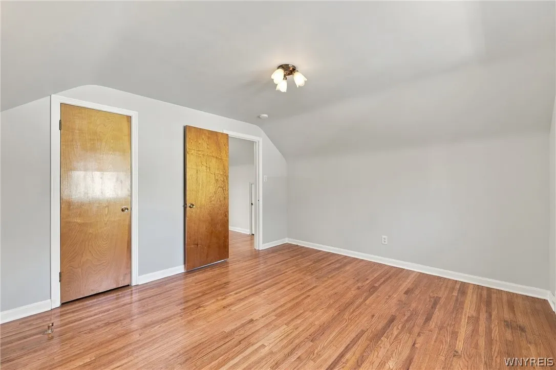 4248 Shimerville Road, Clarence, New York 14031, Clarence, New York 14031, 3 Bedroom Bedrooms, 6 Room Rooms,1 BathroomBathrooms,Residential,For Sale,4248 Shimerville Road, Clarence, New York 14031,0,B1725071