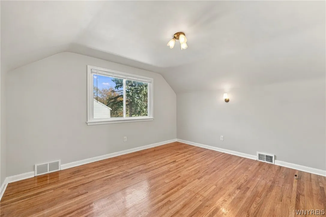 4248 Shimerville Road, Clarence, New York 14031, Clarence, New York 14031, 3 Bedroom Bedrooms, 6 Room Rooms,1 BathroomBathrooms,Residential,For Sale,4248 Shimerville Road, Clarence, New York 14031,0,B1725071