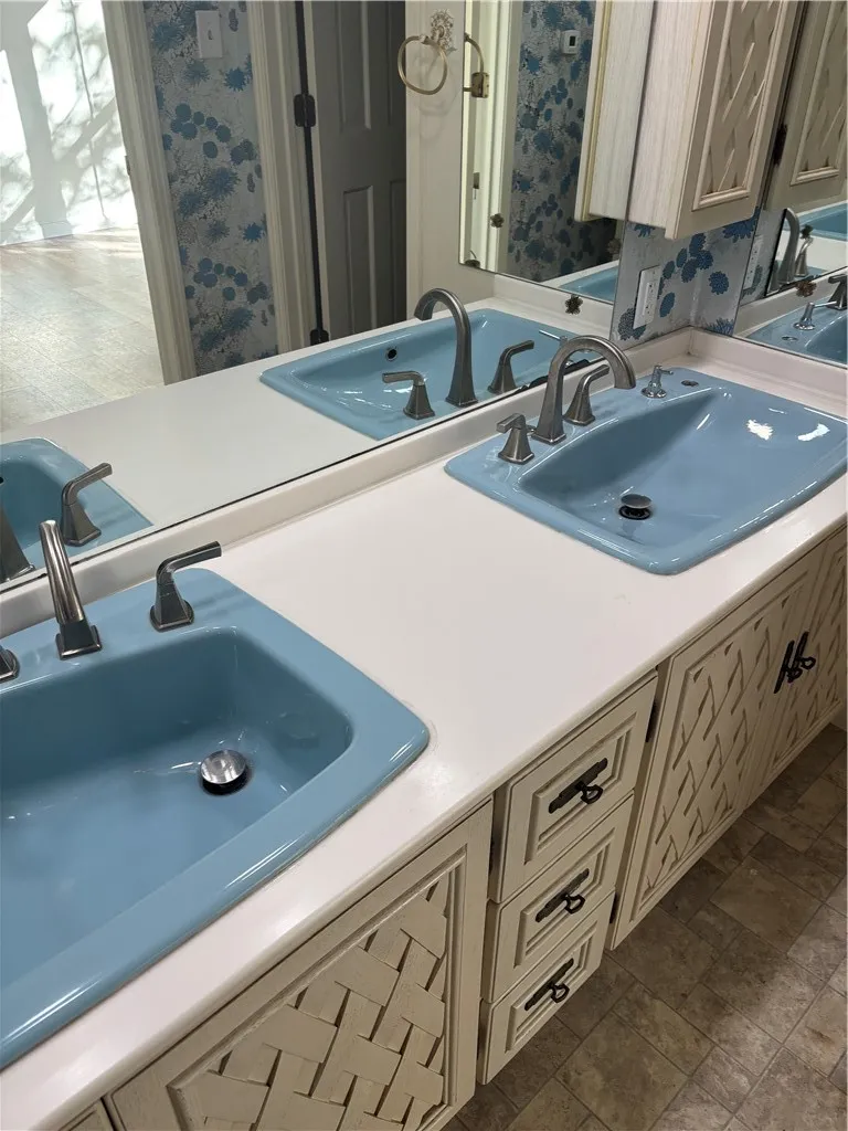113 River Street, Hornell, New York 14843, Hornell, New York 14843, 2 Bedroom Bedrooms, 6 Room Rooms,1 BathroomBathrooms,Residential,For Sale,113 River Street, Hornell, New York 14843,0,R1724651