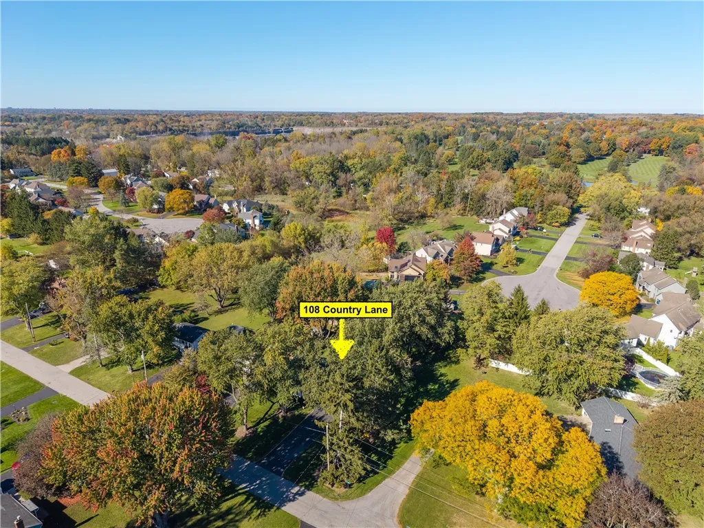 108 Country Lane, Penfield, New York 14526, Penfield, New York 14526, 4 Bedroom Bedrooms, 8 Room Rooms,1 BathroomBathrooms,Residential,For Sale,108 Country Lane, Penfield, New York 14526,0,R1724682