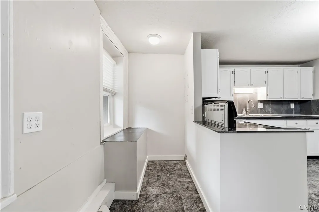 2518 West Main Street, Cato, New York 13033, Cato, New York 13033, 4 Bedroom Bedrooms, 9 Room Rooms,2 BathroomBathrooms,Residential Lease,For Rent,2518 West Main Street, Cato, New York 13033,0,S1725187