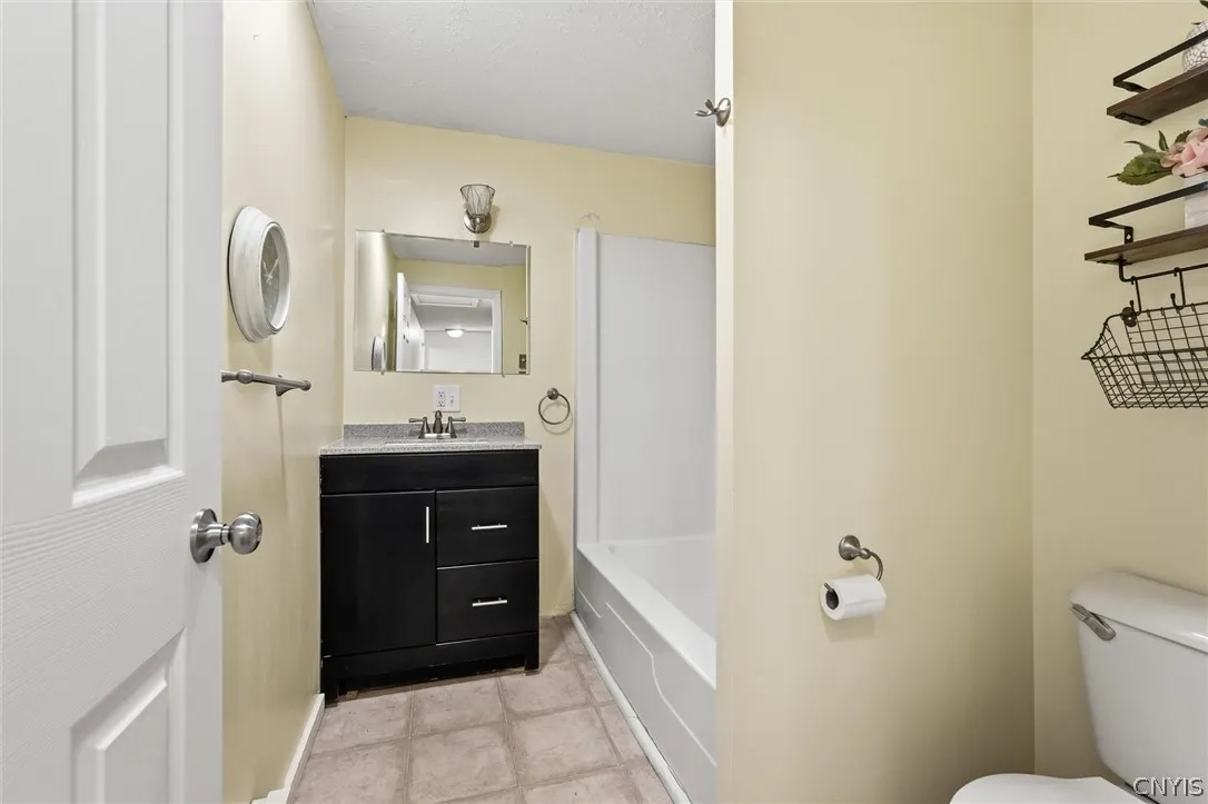 2518 West Main Street, Cato, New York 13033, Cato, New York 13033, 4 Bedroom Bedrooms, 9 Room Rooms,2 BathroomBathrooms,Residential Lease,For Rent,2518 West Main Street, Cato, New York 13033,0,S1725187