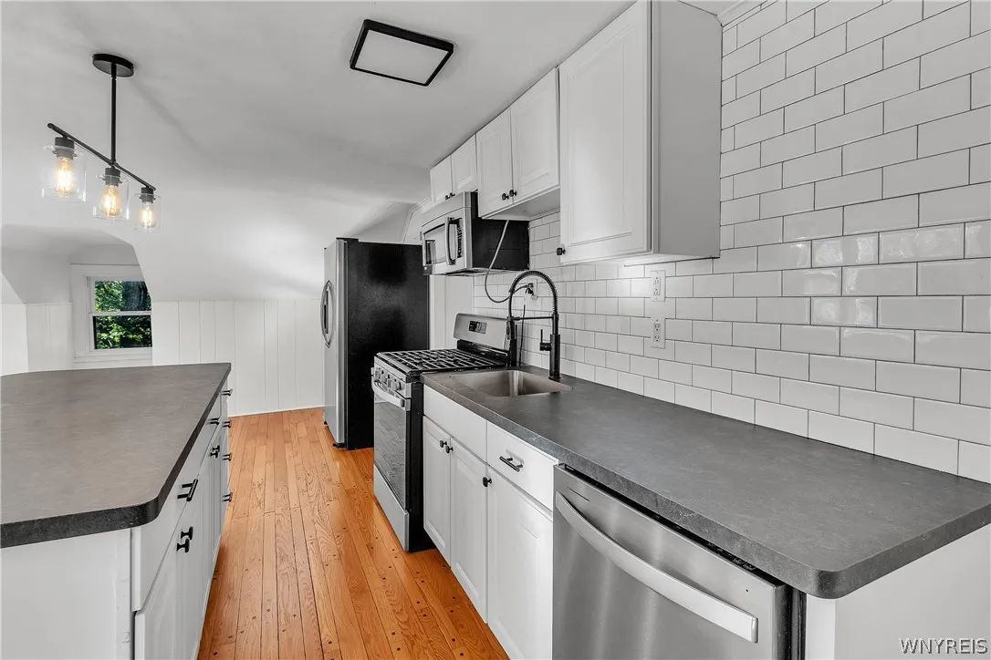 4125 Connection Drive, Clarence, New York 14221, Clarence, New York 14221, 5 Bedroom Bedrooms, ,2 BathroomBathrooms,Residential,For Sale,4125 Connection Drive, Clarence, New York 14221,0,B1723745