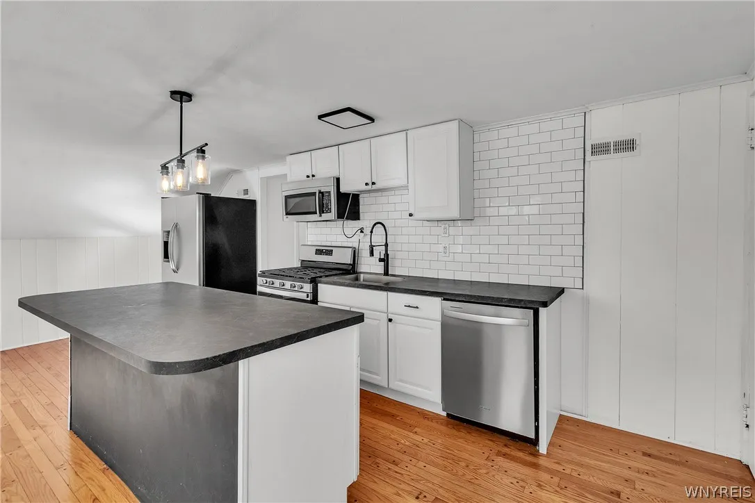 4125 Connection Drive, Clarence, New York 14221, Clarence, New York 14221, 5 Bedroom Bedrooms, ,2 BathroomBathrooms,Residential,For Sale,4125 Connection Drive, Clarence, New York 14221,0,B1723745