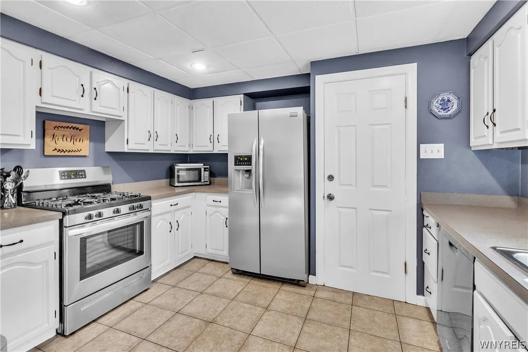 4125 Connection Drive, Clarence, New York 14221, Clarence, New York 14221, 5 Bedroom Bedrooms, ,2 BathroomBathrooms,Residential,For Sale,4125 Connection Drive, Clarence, New York 14221,0,B1723745