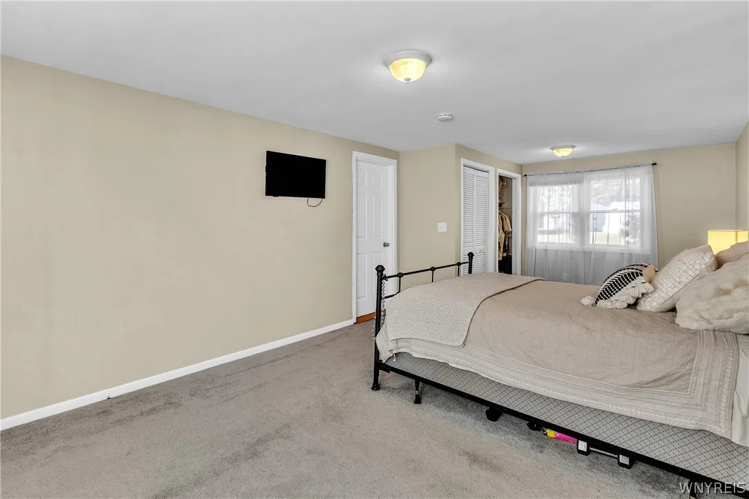4125 Connection Drive, Clarence, New York 14221, Clarence, New York 14221, 5 Bedroom Bedrooms, ,2 BathroomBathrooms,Residential,For Sale,4125 Connection Drive, Clarence, New York 14221,0,B1723745