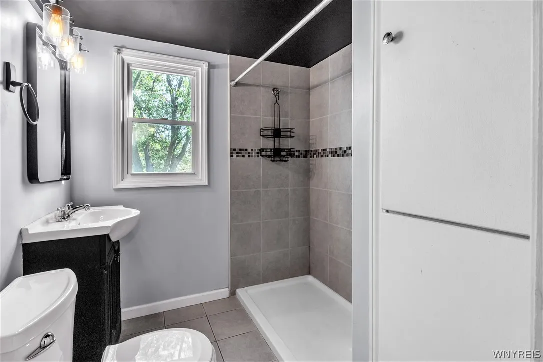 4125 Connection Drive, Clarence, New York 14221, Clarence, New York 14221, 5 Bedroom Bedrooms, ,2 BathroomBathrooms,Residential,For Sale,4125 Connection Drive, Clarence, New York 14221,0,B1723745