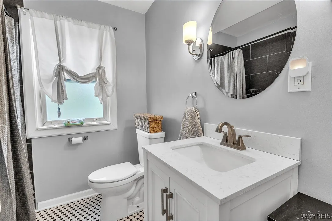4125 Connection Drive, Clarence, New York 14221, Clarence, New York 14221, 5 Bedroom Bedrooms, ,2 BathroomBathrooms,Residential,For Sale,4125 Connection Drive, Clarence, New York 14221,0,B1723745