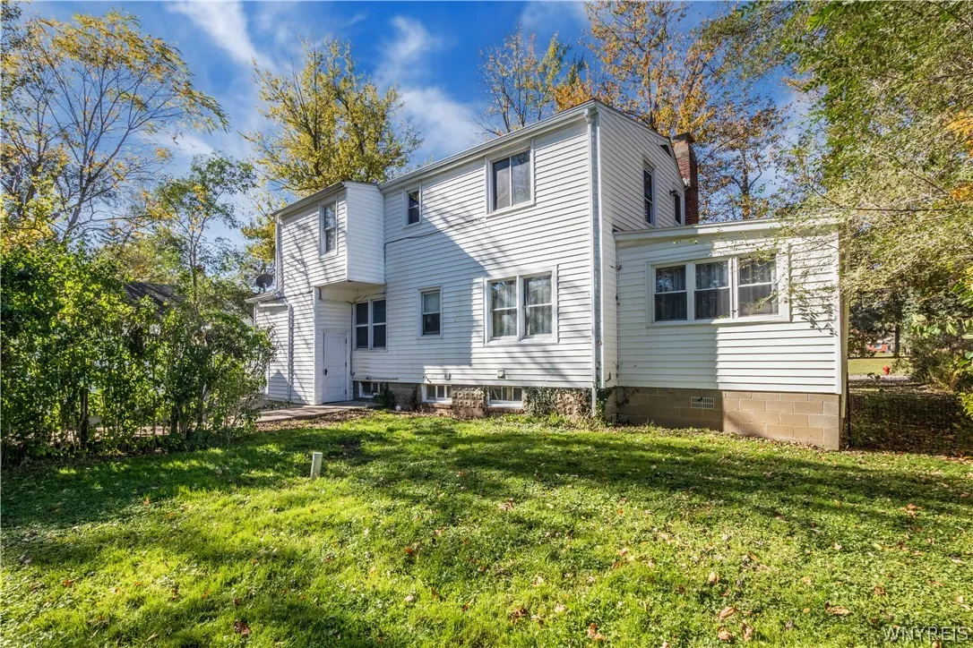 4125 Connection Drive, Clarence, New York 14221, Clarence, New York 14221, 5 Bedroom Bedrooms, ,2 BathroomBathrooms,Residential,For Sale,4125 Connection Drive, Clarence, New York 14221,0,B1723745
