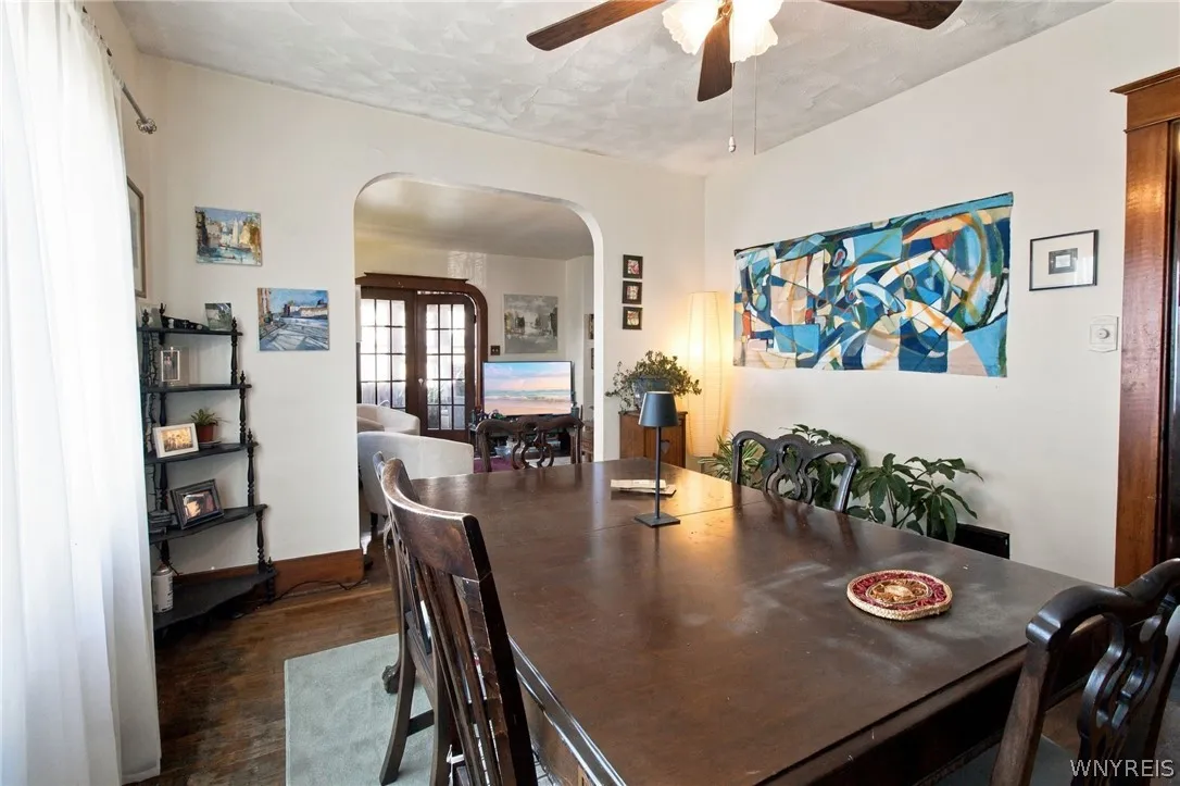 123 Esser Avenue, Buffalo, New York 14207, Buffalo, New York 14207, 2 Bedroom Bedrooms, 7 Room Rooms,1 BathroomBathrooms,Residential,For Sale,123 Esser Avenue, Buffalo, New York 14207,0,B1725193