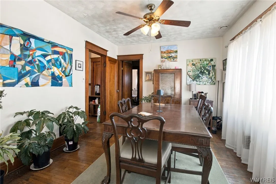 123 Esser Avenue, Buffalo, New York 14207, Buffalo, New York 14207, 2 Bedroom Bedrooms, 7 Room Rooms,1 BathroomBathrooms,Residential,For Sale,123 Esser Avenue, Buffalo, New York 14207,0,B1725193
