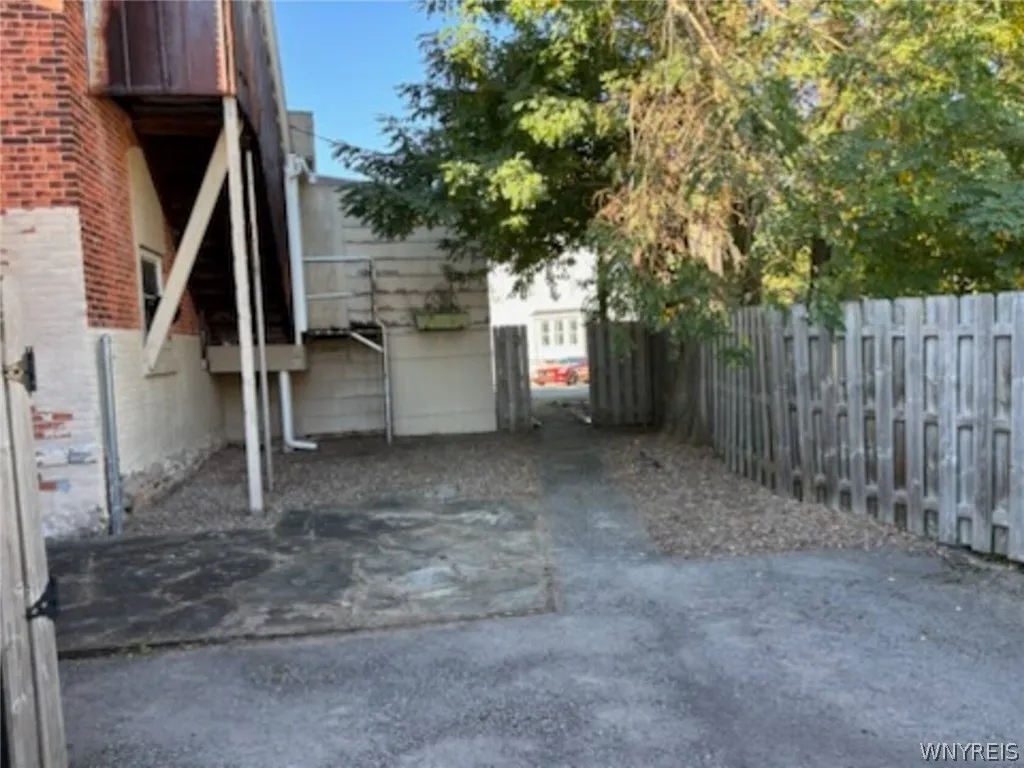 2695 Maple #5 Avenue 2695, Newfane, New York 14108, Newfane, New York 14108, 1 Bedroom Bedrooms, 5 Room Rooms,1 BathroomBathrooms,Residential Lease,For Rent,2695 Maple #5 Avenue 2695, Newfane, New York 14108,0,B1725192