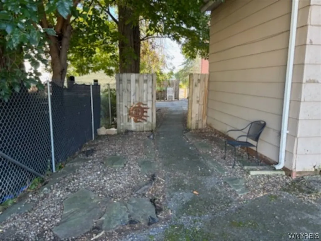 2695 Maple #5 Avenue 2695, Newfane, New York 14108, Newfane, New York 14108, 1 Bedroom Bedrooms, 5 Room Rooms,1 BathroomBathrooms,Residential Lease,For Rent,2695 Maple #5 Avenue 2695, Newfane, New York 14108,0,B1725192
