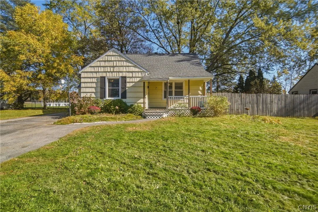 108 Hazelhurst Avenue, Clay, New York 13212, Clay, New York 13212, 3 Bedroom Bedrooms, 6 Room Rooms,2 BathroomBathrooms,Residential,For Sale,108 Hazelhurst Avenue, Clay, New York 13212,0,S1724885