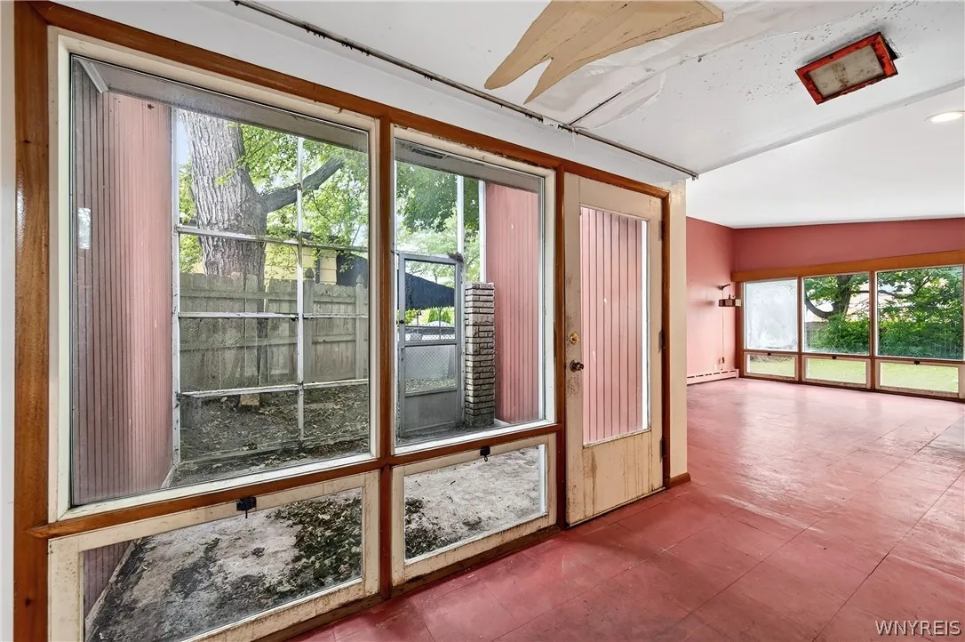 57 Bernhardt Dr, Amherst, New York 14226, Amherst, New York 14226, 3 Bedroom Bedrooms, 7 Room Rooms,1 BathroomBathrooms,Residential,For Sale,57 Bernhardt Dr, Amherst, New York 14226,0,B1723943