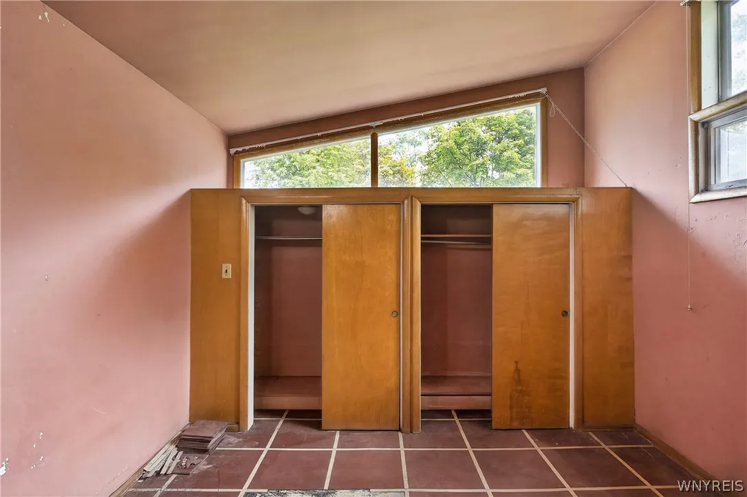 57 Bernhardt Dr, Amherst, New York 14226, Amherst, New York 14226, 3 Bedroom Bedrooms, 7 Room Rooms,1 BathroomBathrooms,Residential,For Sale,57 Bernhardt Dr, Amherst, New York 14226,0,B1723943