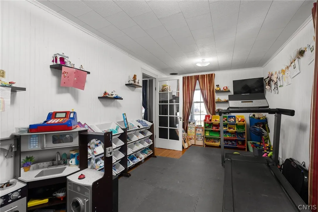 10 Aldrich Street, Philadelphia, New York 13673, Philadelphia, New York 13673, 4 Bedroom Bedrooms, 9 Room Rooms,1 BathroomBathrooms,Residential,For Sale,10 Aldrich Street, Philadelphia, New York 13673,0,S1719674